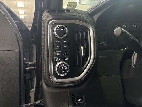 Used 2022 GMC Sierra 2500 SLE w/ SLE Value Package; image 14