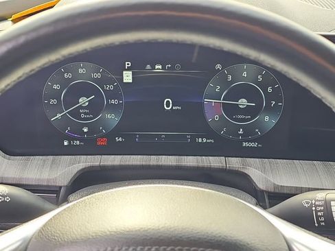 Used 2023 Kia Telluride AWD image 12