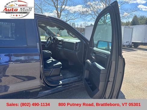 Used 2024 Chevrolet Silverado 1500 RST w/ Z71 Off-Road Package AWD/4WD image 13