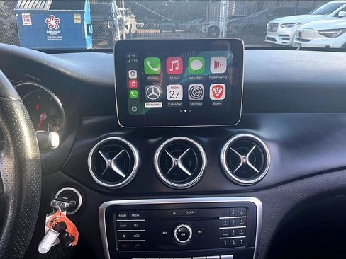 Used 2019 Mercedes-Benz CLA 250 image 41