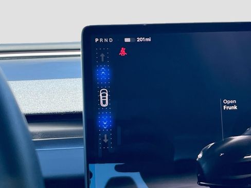 Used 2025 Tesla Model 3 Long Range RWD image 16