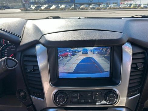 Used 2016 Chevrolet Tahoe LT image 12