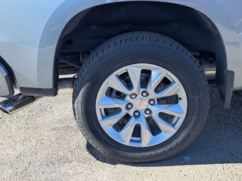 New 2026 Chevrolet Silverado 1500 Custom image 3