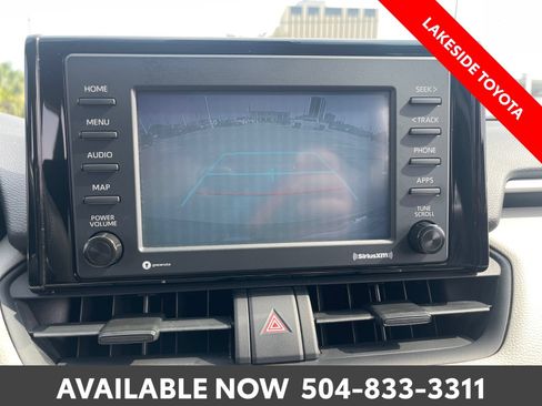 Used 2020 Toyota RAV4 XLE FWD image 33