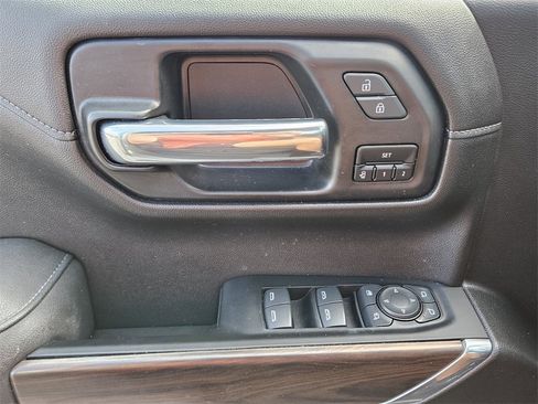 Certified 2022 GMC Sierra 1500 SLT w/ SLT Convenience Package image 30