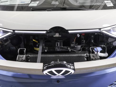 New 2025 Volkswagen ID. Buzz Pro S Plus image 48