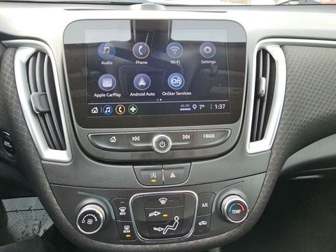 Used 2022 Chevrolet Malibu LS image 29