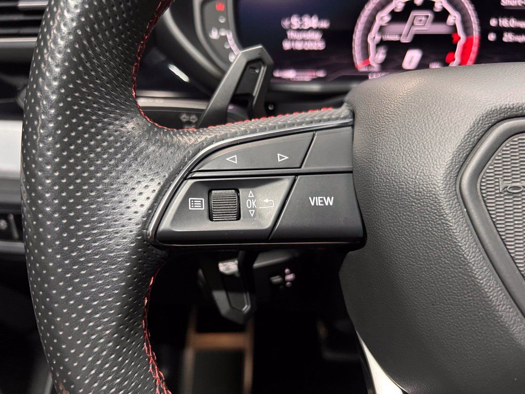 Used 2019 Lamborghini Urus AWD/4WD image 25