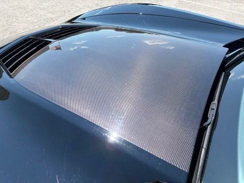 Used 2016 Chevrolet Corvette Z06 w/ 3LZ Preferred Equipment Group RWD image 16