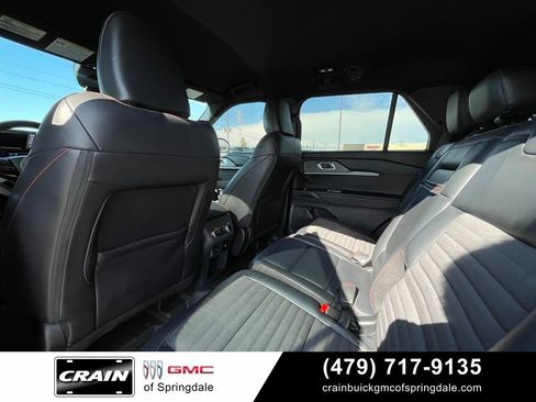 Used 2025 Ford Explorer ST-Line w/ Premium Package AWD/4WD image 28
