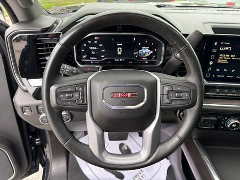Used 2025 GMC Sierra 2500 SLT AWD/4WD image 29