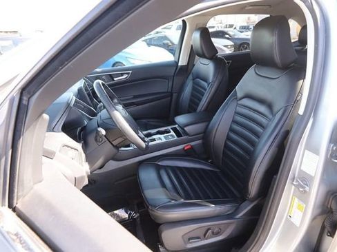 Certified 2024 Ford Edge SEL image 8