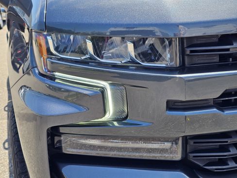 Used 2021 Chevrolet Silverado 1500 RST w/ Z71 Off-Road Package AWD/4WD image 4
