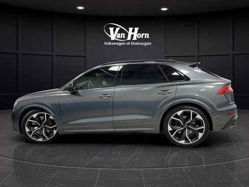 Used 2020 Audi RS Q8 w/ Carbon Optic Package AWD/4WD image 4