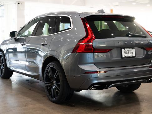 Used 2019 Volvo XC60 T8 R-Design AWD/4WD image 6