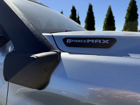 Certified 2025 Toyota Tacoma Trailhunter image 10