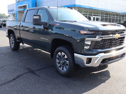 New 2026 Chevrolet Silverado 2500 LT w/ All Star Edition AWD/4WD image 2