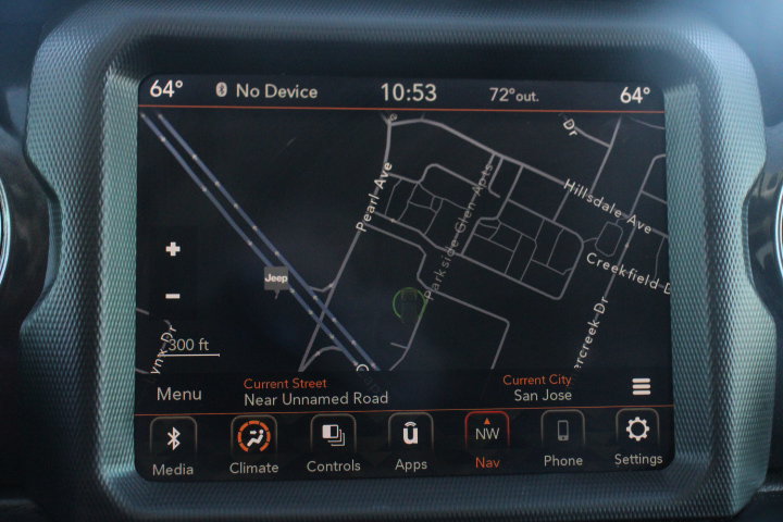 Used 2023 Jeep Wrangler Unlimited Sahara AWD/4WD image 25