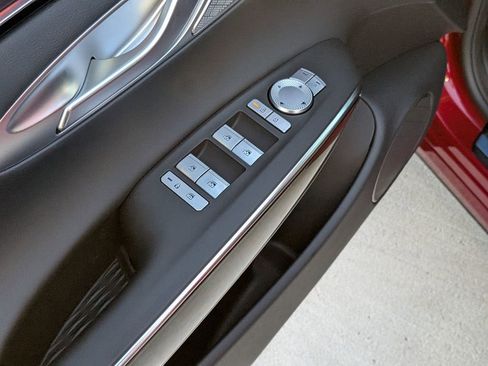 New 2026 Genesis GV70 2.5T AWD/4WD image 11