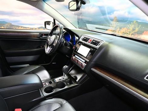 Used 2016 Subaru Outback 2.5i Limited image 45