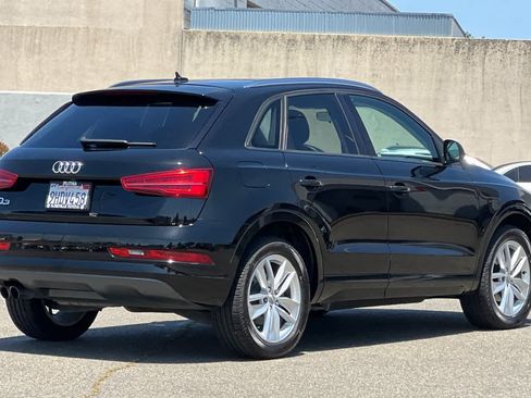 Used 2017 Audi Q3 2.0T Premium FWD image 2