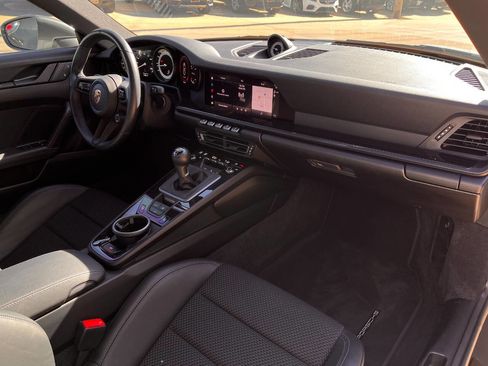 Used 2024 Porsche 911 Carrera T image 19