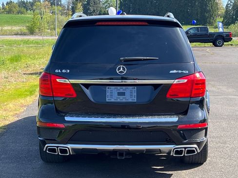 Used 2016 Mercedes-Benz GL 63 AMG 4MATIC image 5