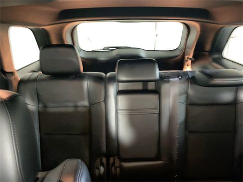 Used 2022 Jeep Grand Cherokee Laredo X image 13