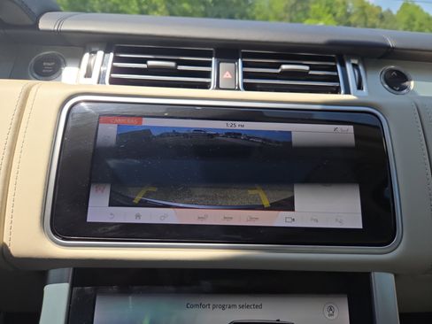 Used 2020 Land Rover Range Rover LWB SV Autobiography image 13