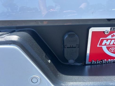 Used 2019 Chevrolet Silverado 1500 RST w/ All-Star Edition AWD/4WD image 10