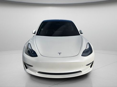 Used 2021 Tesla Model 3 Performance AWD/4WD image 3