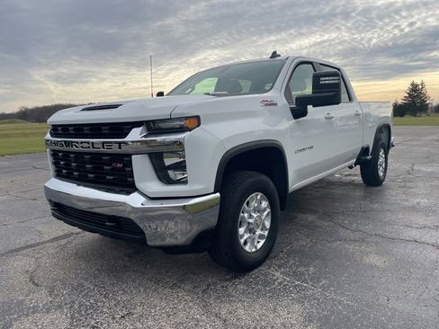 Used 2023 Chevrolet Silverado 2500 LT image 7