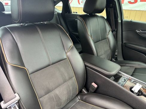 Used 2015 Chevrolet Impala LT image 17