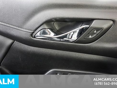 Used 2023 GMC Acadia SLT FWD image 52