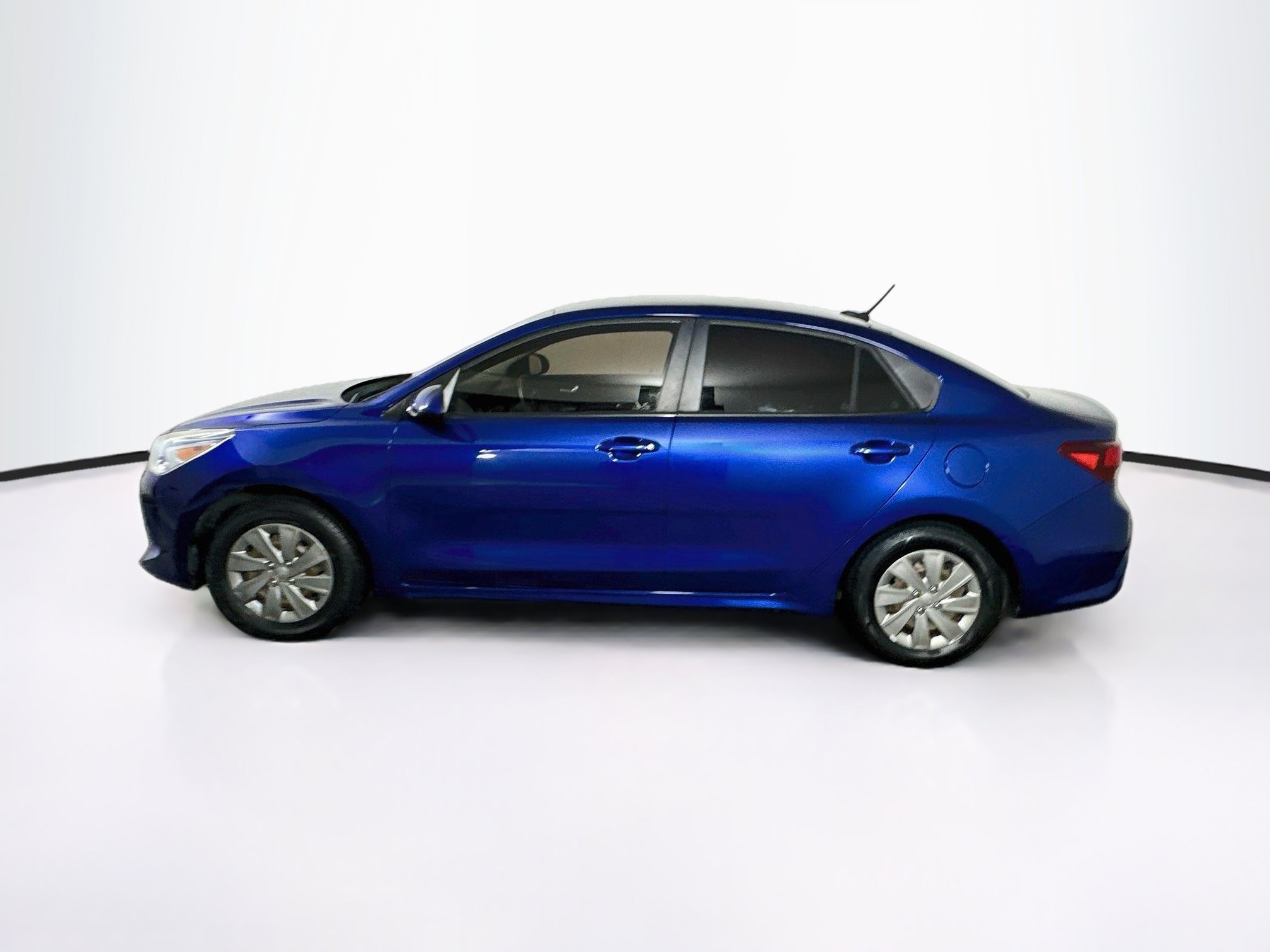 Used 2019 Kia Rio S FWD image 4