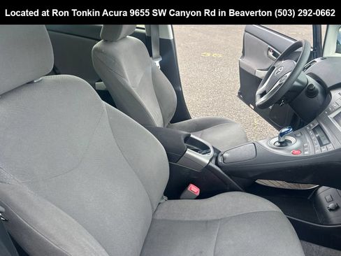Used 2012 Toyota Prius Two FWD image 13