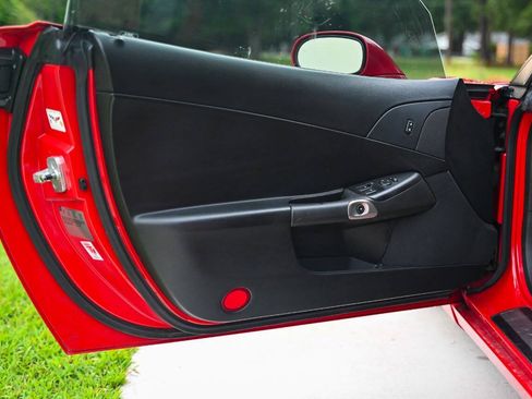 Used 2008 Chevrolet Corvette Coupe RWD image 60