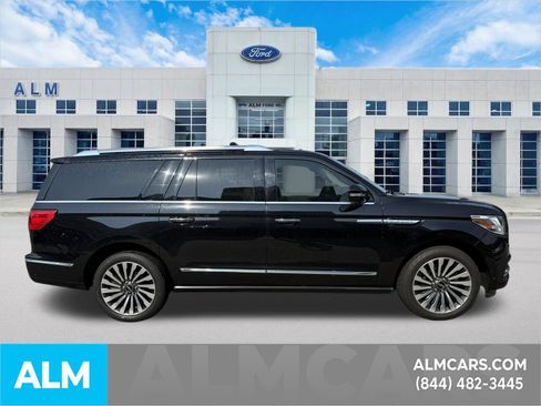 Used 2019 Lincoln Navigator L Reserve AWD/4WD image 5