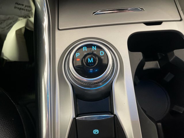 Used 2020 Ford Explorer XLT w/ Equipment Group 202A AWD/4WD image 21