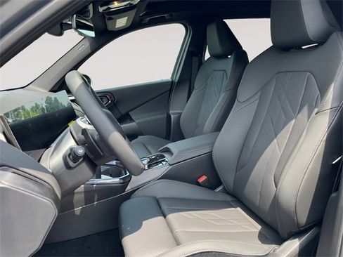 New 2025 BMW X3 xDrive30i image 9