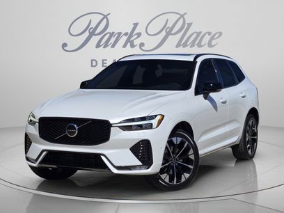 Used 2026 Volvo XC60 B5 Plus w/ Protection Package Premier