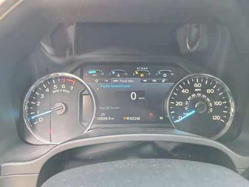 Used 2020 Ford F150 Lariat w/ Equipment Group 501A Mid AWD/4WD image 24
