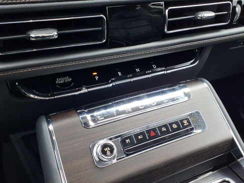 New 2026 Lincoln Aviator Reserve image 23