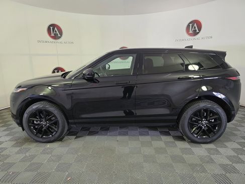 Used 2025 Land Rover Range Rover Evoque S image 6