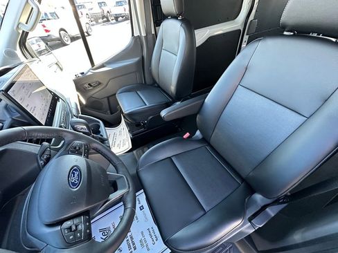 New 2026 Ford Transit 250 Base w/ Exterior Upgrade Package image 15