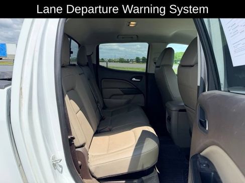 Used 2016 GMC Canyon SLT w/ Driver Alert Package AWD/4WD image 10