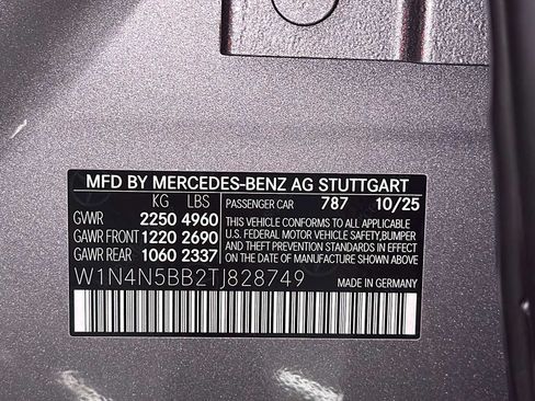 Used 2026 Mercedes-Benz GLA 35 AMG 4MATIC image 13