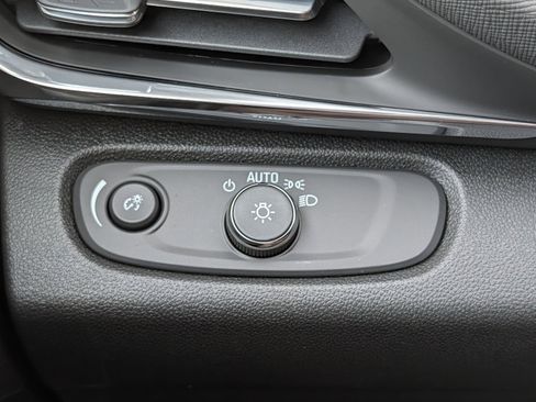 New 2026 Buick Envista Preferred w/ Convenience I Package FWD image 14