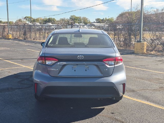 Used 2026 Toyota Corolla LE FWD image 6