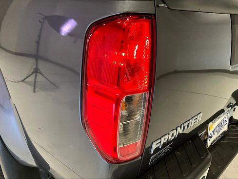 Used 2019 Nissan Frontier SV w/ Value Truck Package RWD image 24